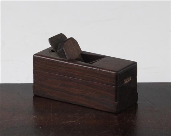 A French rosewood carpenters plane snuff box, 3.5in.